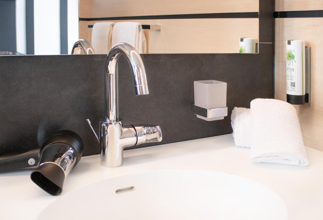 Osl Hotel By Wmm Hotels Lauchhammer Eksteriør bilde